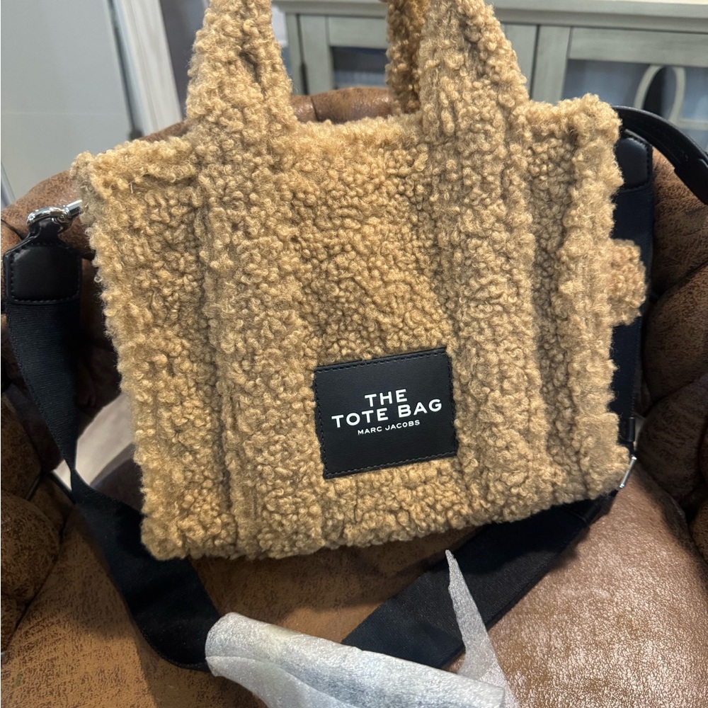 Brandnew Marc Jacobs Camel Sherpa Tote with Black Strap, The Tote Bag